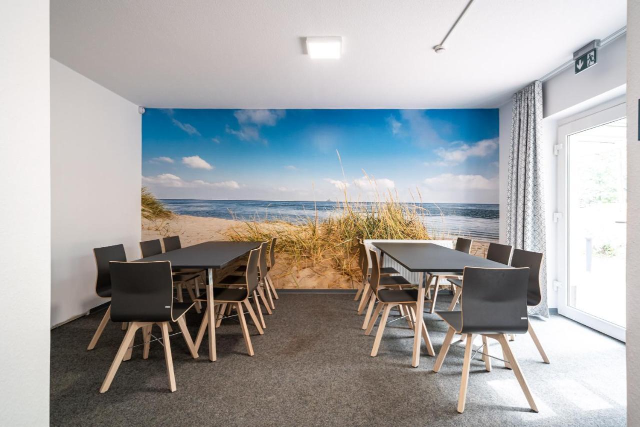 Teek Hostel Маркграфенхайде Екстериор снимка